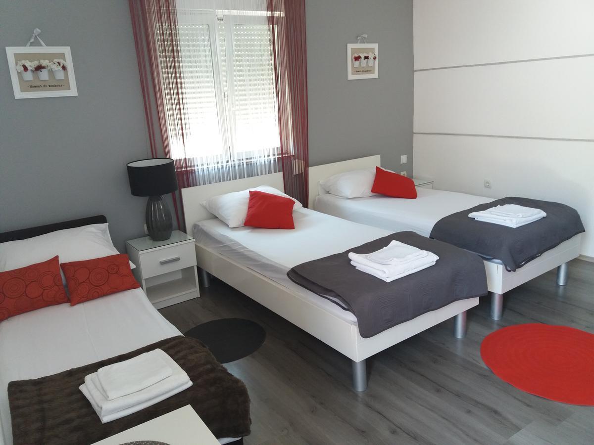 Apartments Benic Задар Экстерьер фото